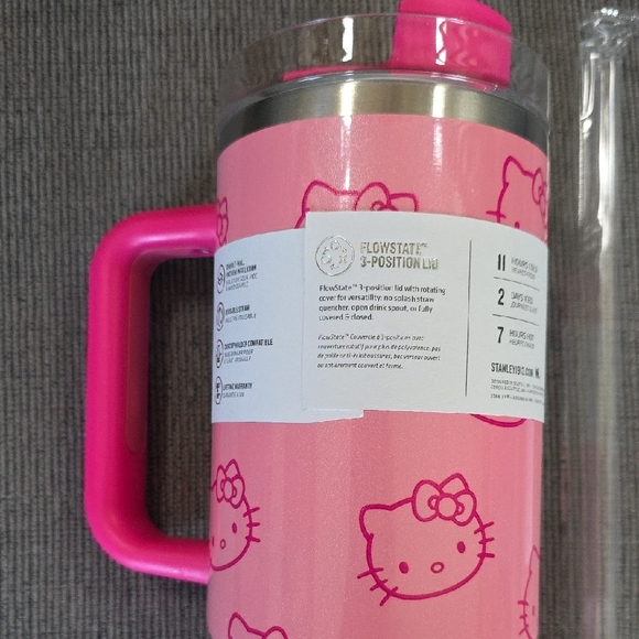 Stanley Pink Hello Kitty Quencher H2.0  Tumbler, 40oz. - Picture 8 of 11